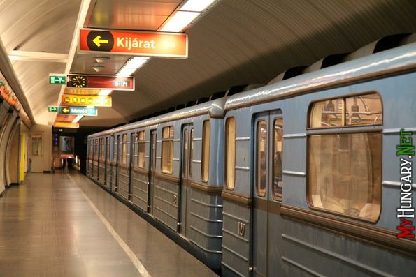 Советские вагоны метро в Будапеште